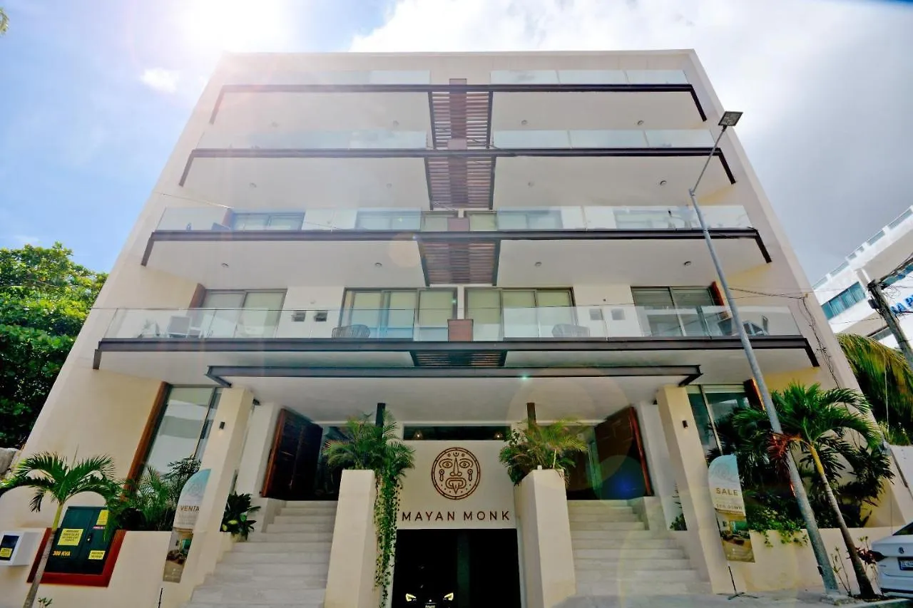 Mayan Monk Suites Playa del Carmen Mexiko